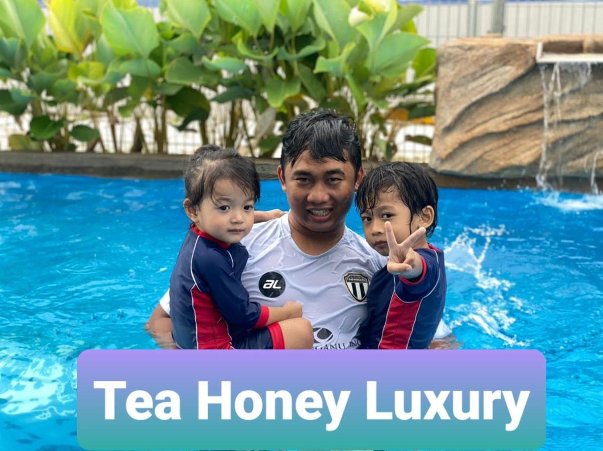 Tea Honey Luxury Vila Malacca Exterior foto
